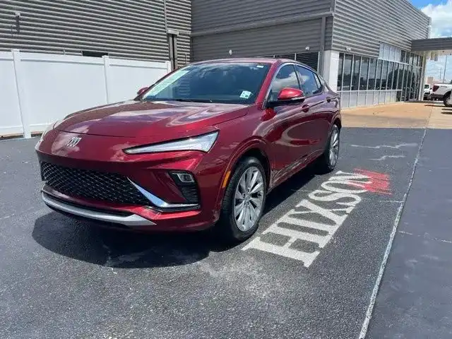 2024 Buick Envista Avenir's photo