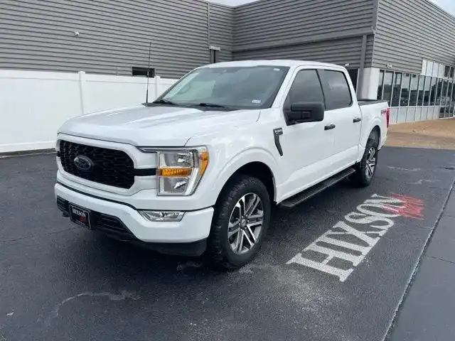 2022 Ford F-150 XL 4x4 SuperCrew 5-1/2 Box's photo