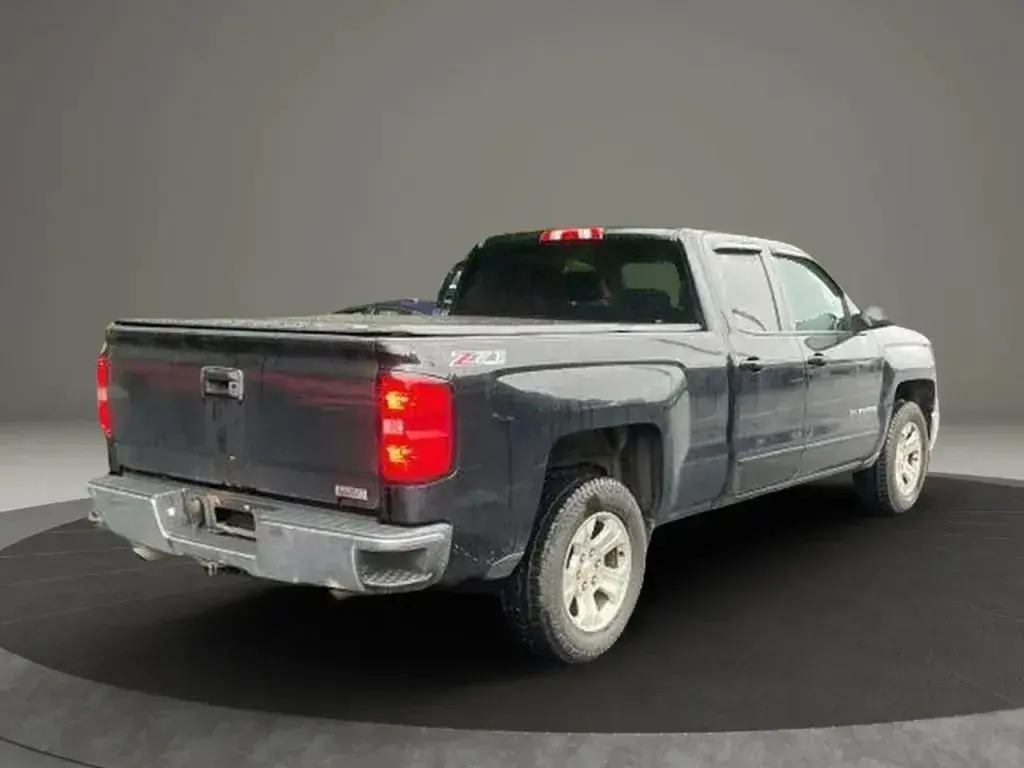 2015 Chevrolet Silverado 1500 LT 4X4 Double Cab Std Box photo 5