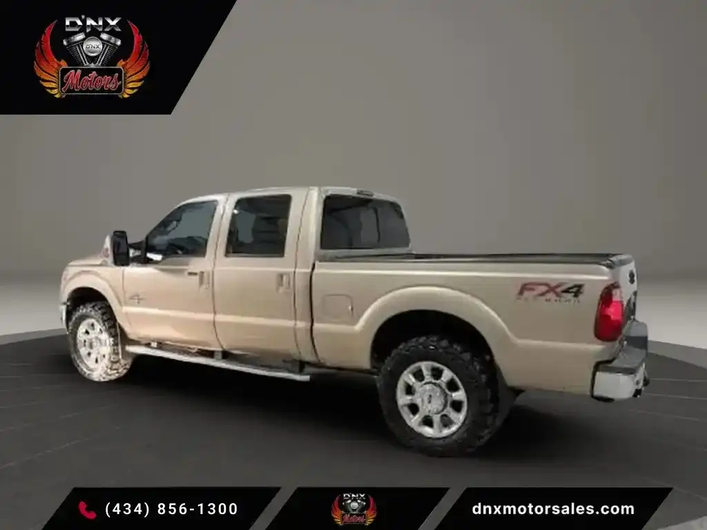 2011 Ford F-250 XLT 4x4 Crew Cab 172 in's photo