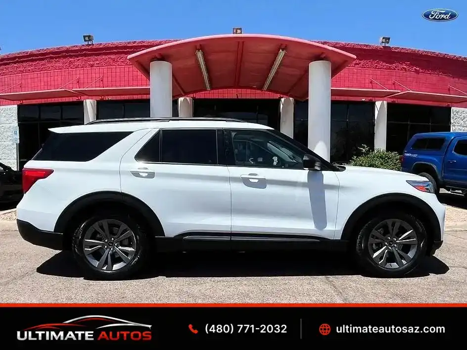 2021 Ford Explorer XLT RWD's photo