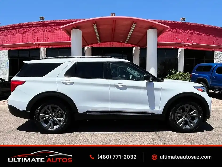 2021 Ford Explorer XLT RWD's photo