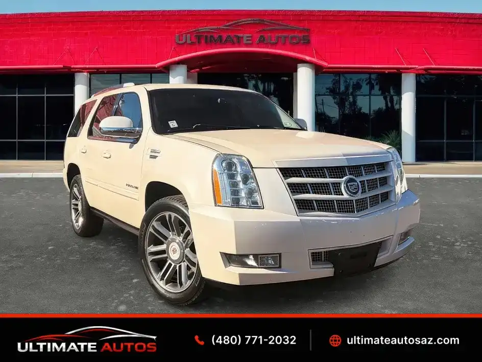 2013 Cadillac Escalade Premium 2WD's photo