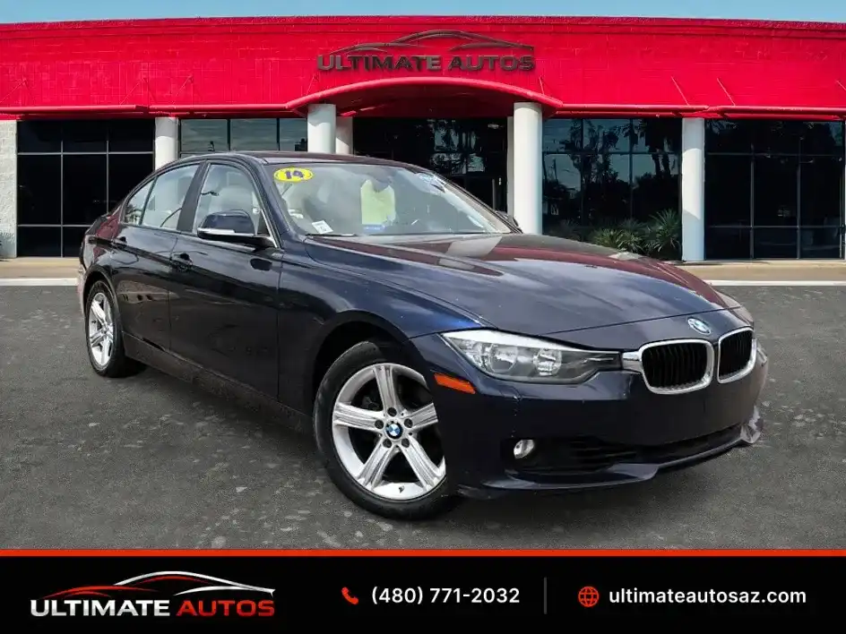 2014 BMW 3 Series 328i xDrive Sedan's photo