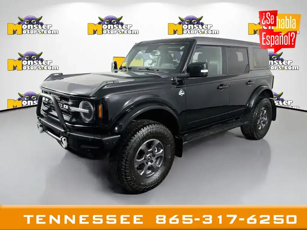 2024 Ford Bronco Outer Banks 4WD 4-door's photo