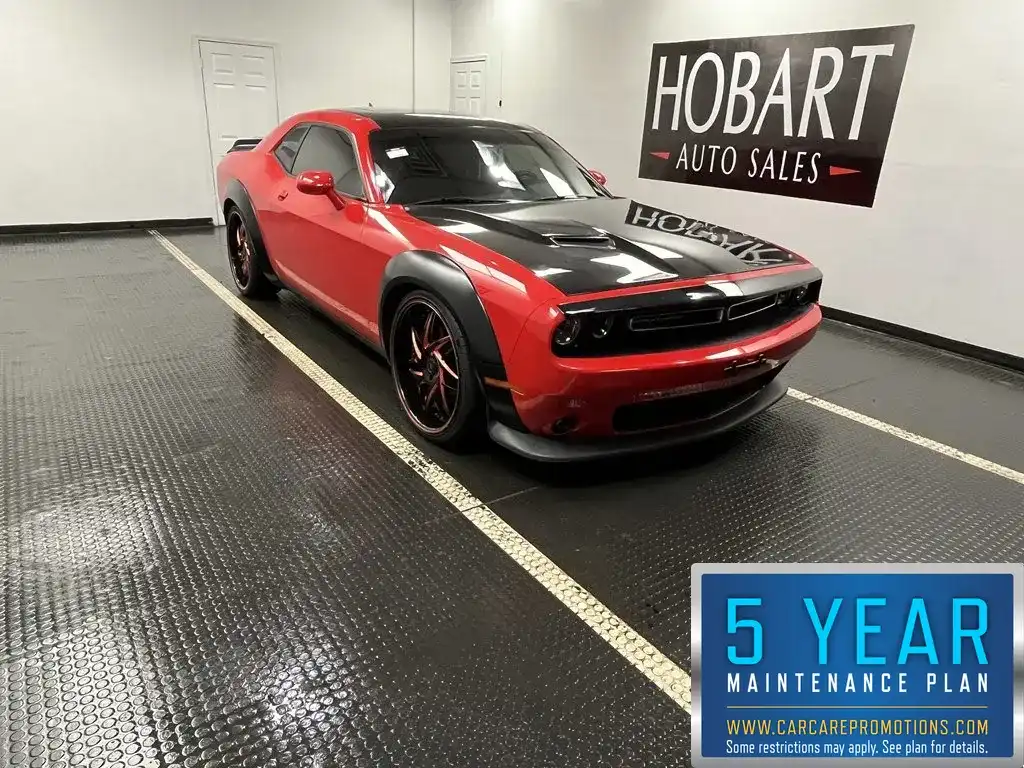 2016 Dodge Challenger Scat Pack's photo