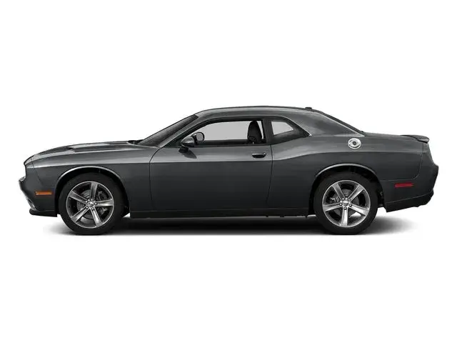 2016 Dodge Challenger SXT photo 3