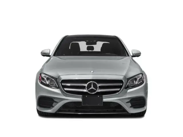 2019 Mercedes-Benz E-Class E300 4MATIC photo 4