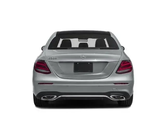 2019 Mercedes-Benz E-Class E300 4MATIC photo 5