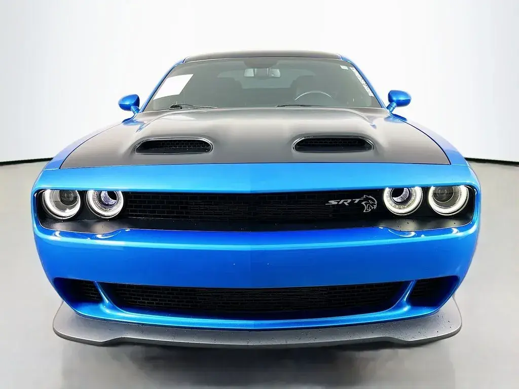 2023 Dodge Challenger SRT Hellcat Jailbreak Auto photo 3
