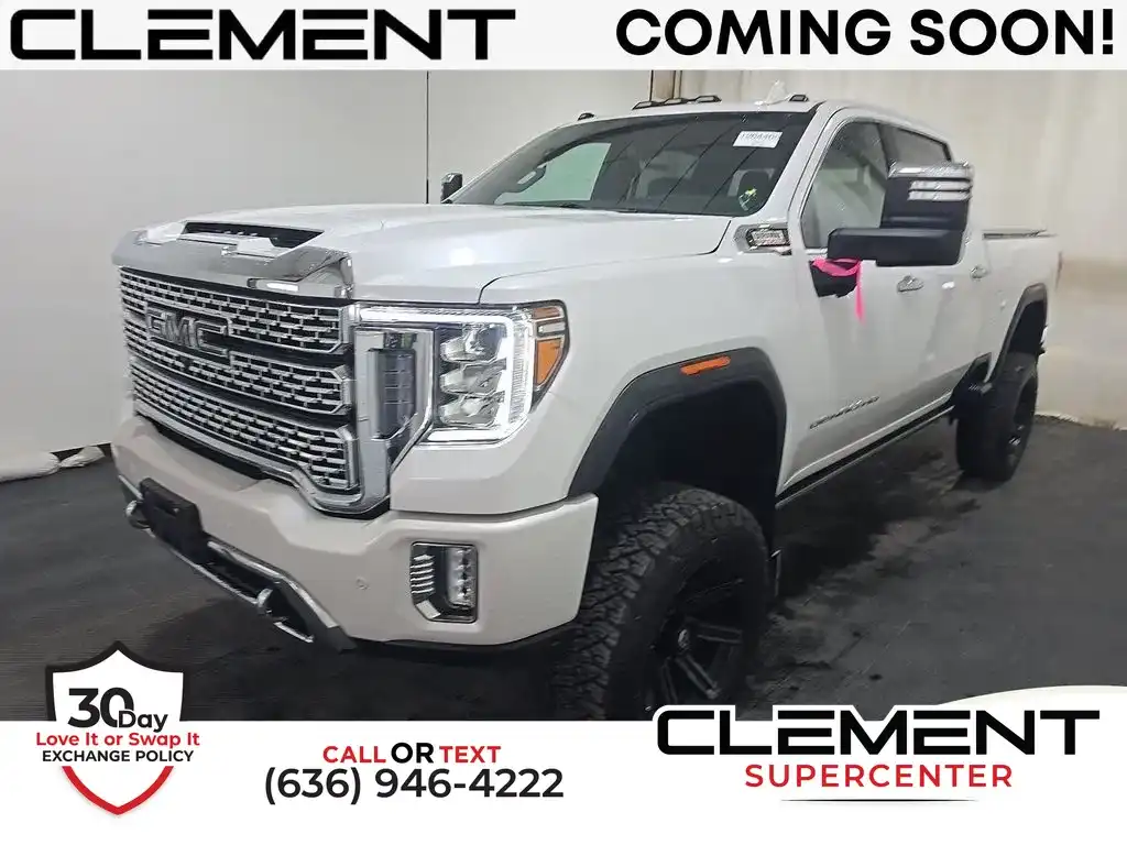 2022 GMC Sierra Denali 4WD Crew Cab Standard Box SRW's photo