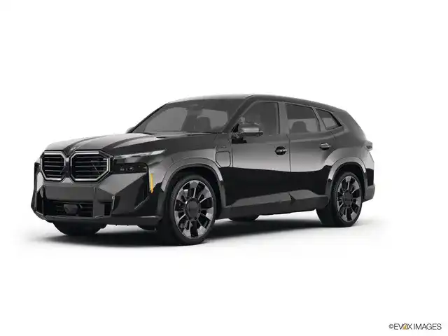 2024 BMW XM Base's photo