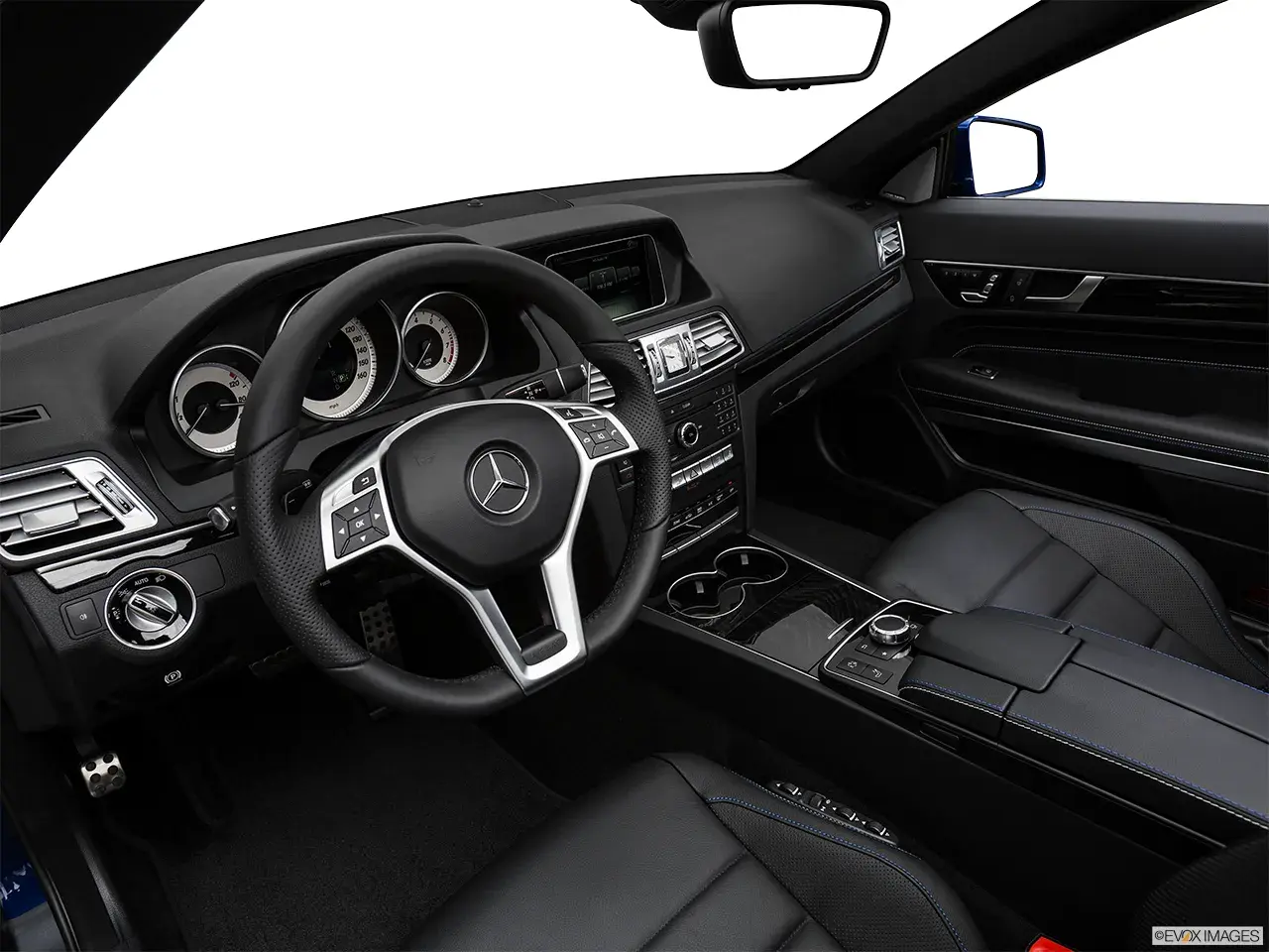 2017 Mercedes-Benz E-Class E400 4MATIC photo 4
