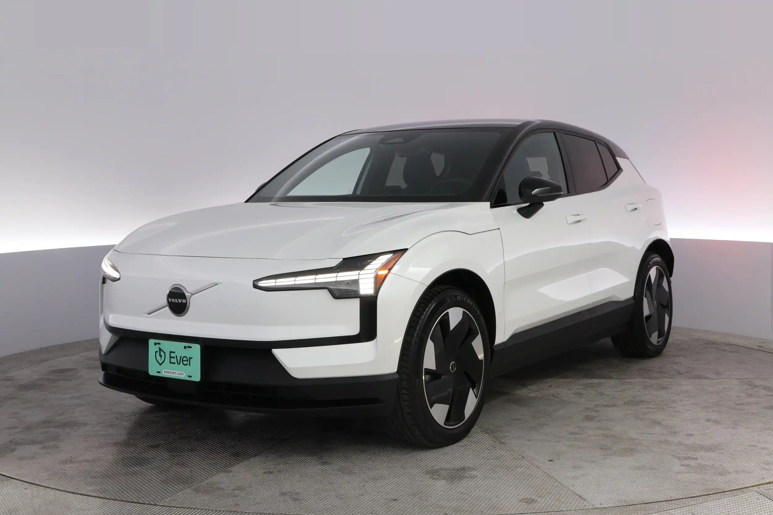 2025 Volvo EX30 Twin Motor Performance Plus's photo
