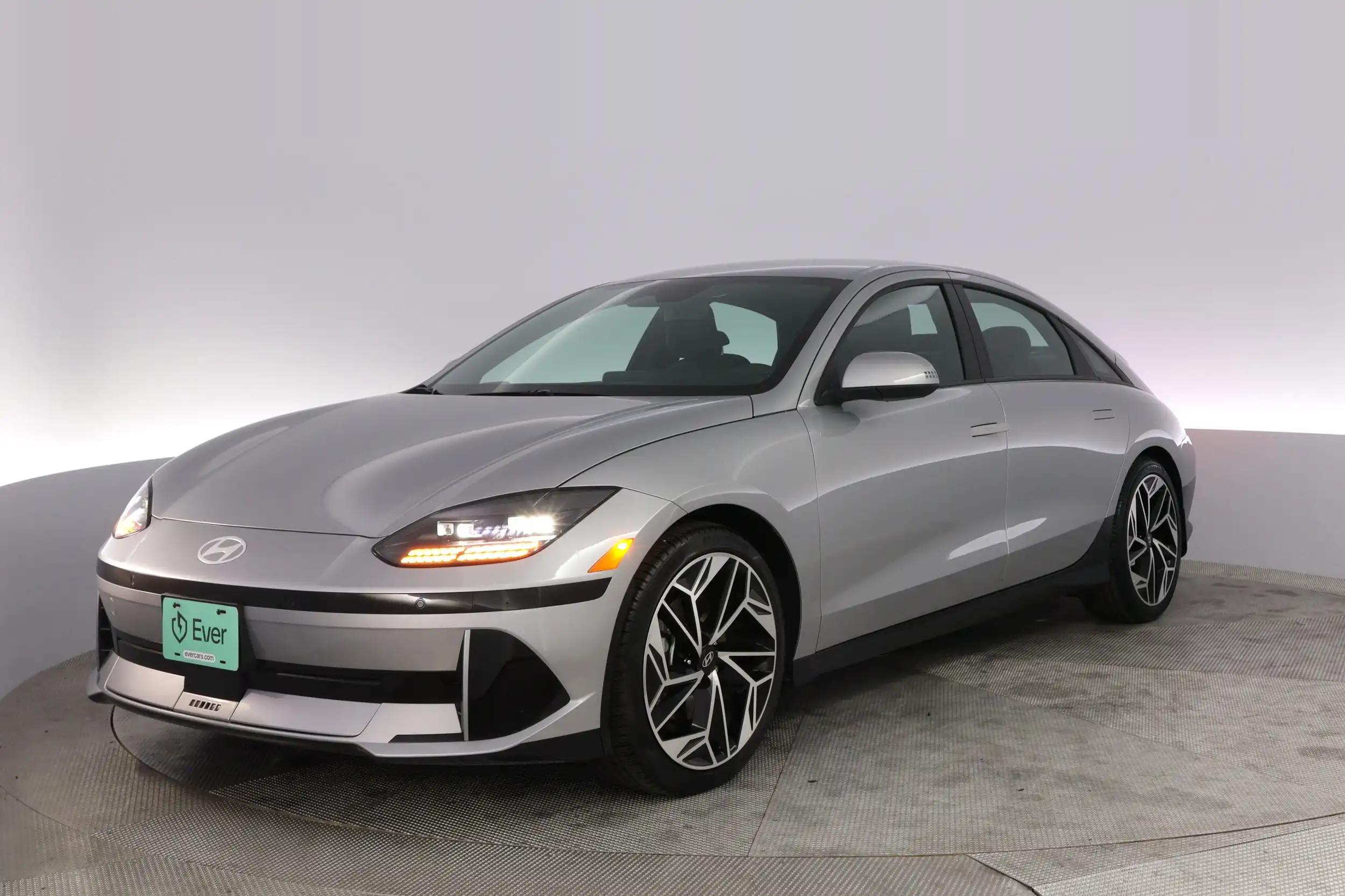 2023 Hyundai Ioniq 6 SEL RWD's photo