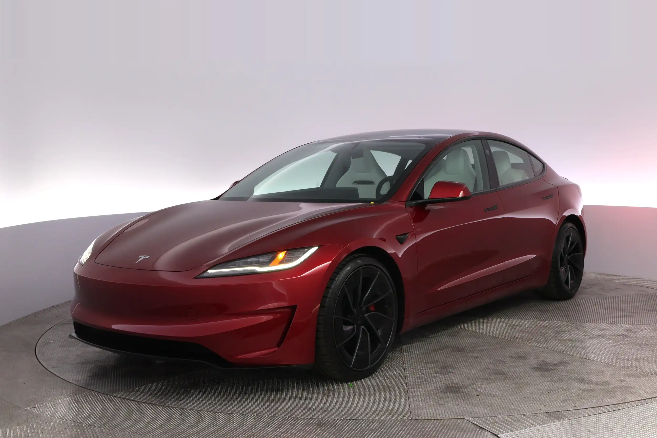 2025 Tesla Model 3 Performance's photo
