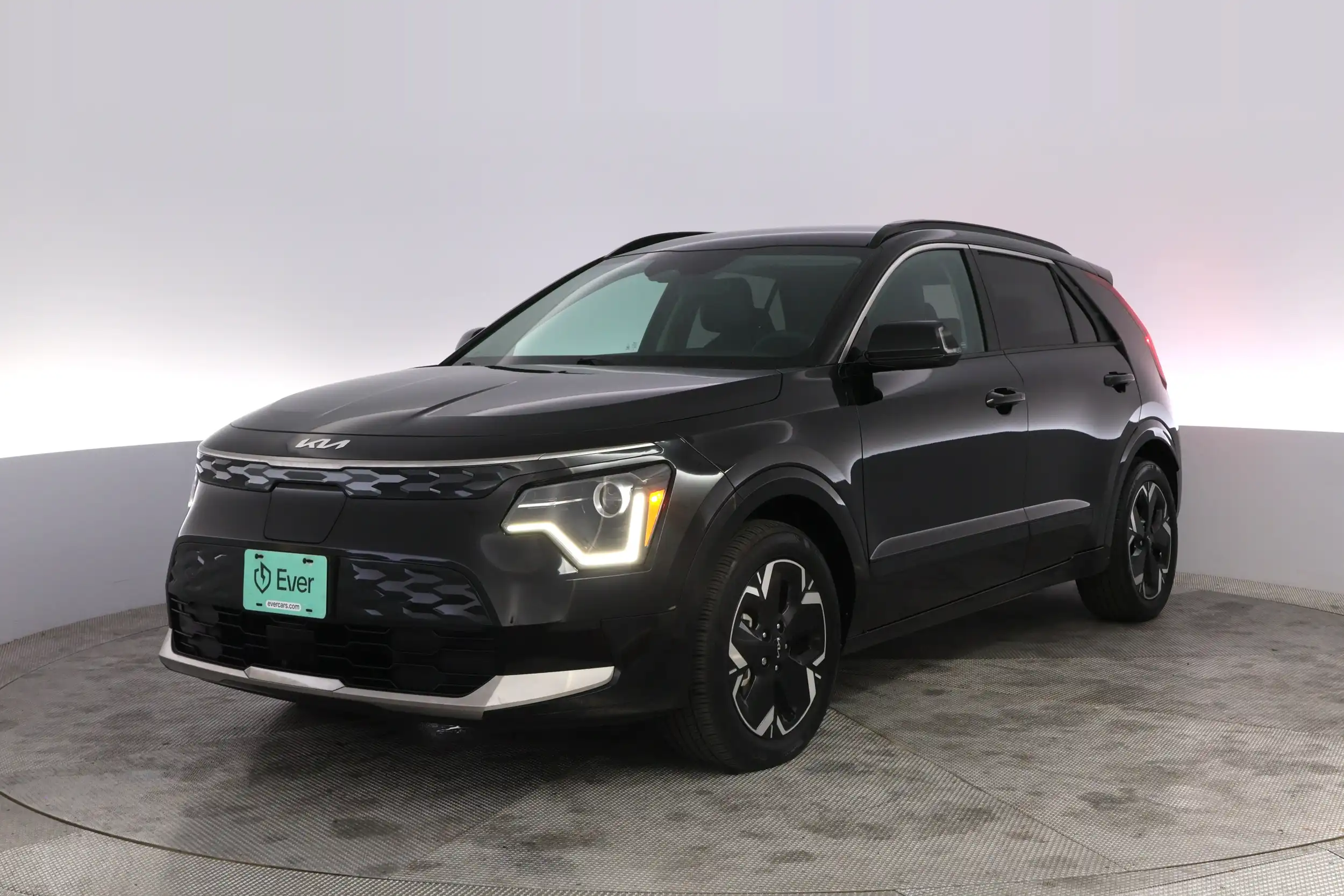 2024 Kia Niro Wind EV's photo