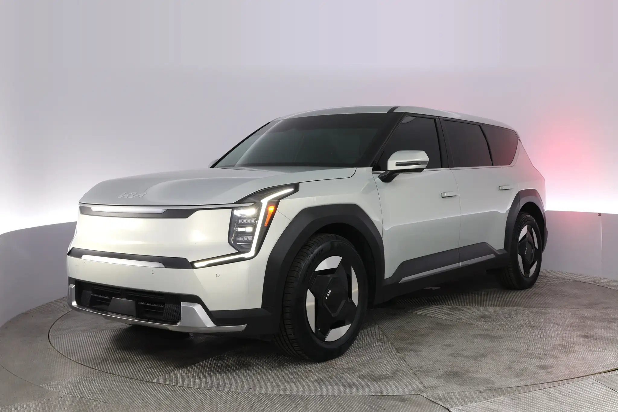 2024 Kia EV9 L Light R's photo