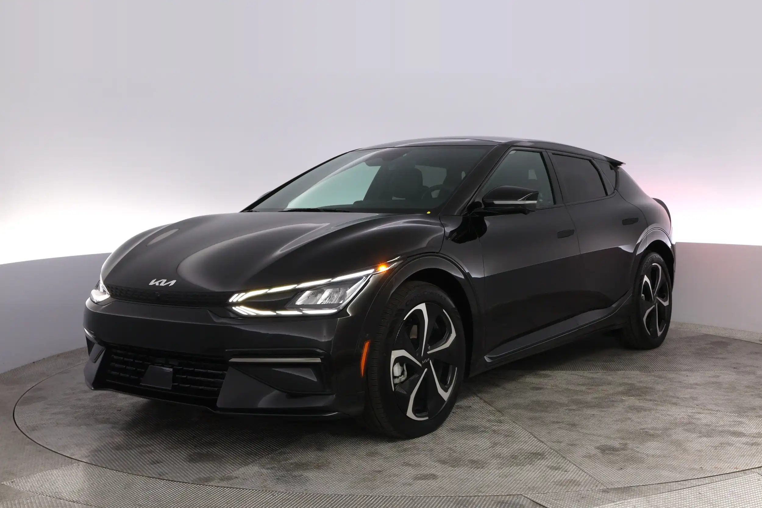 2024 Kia EV6 GT-Line AWD's photo