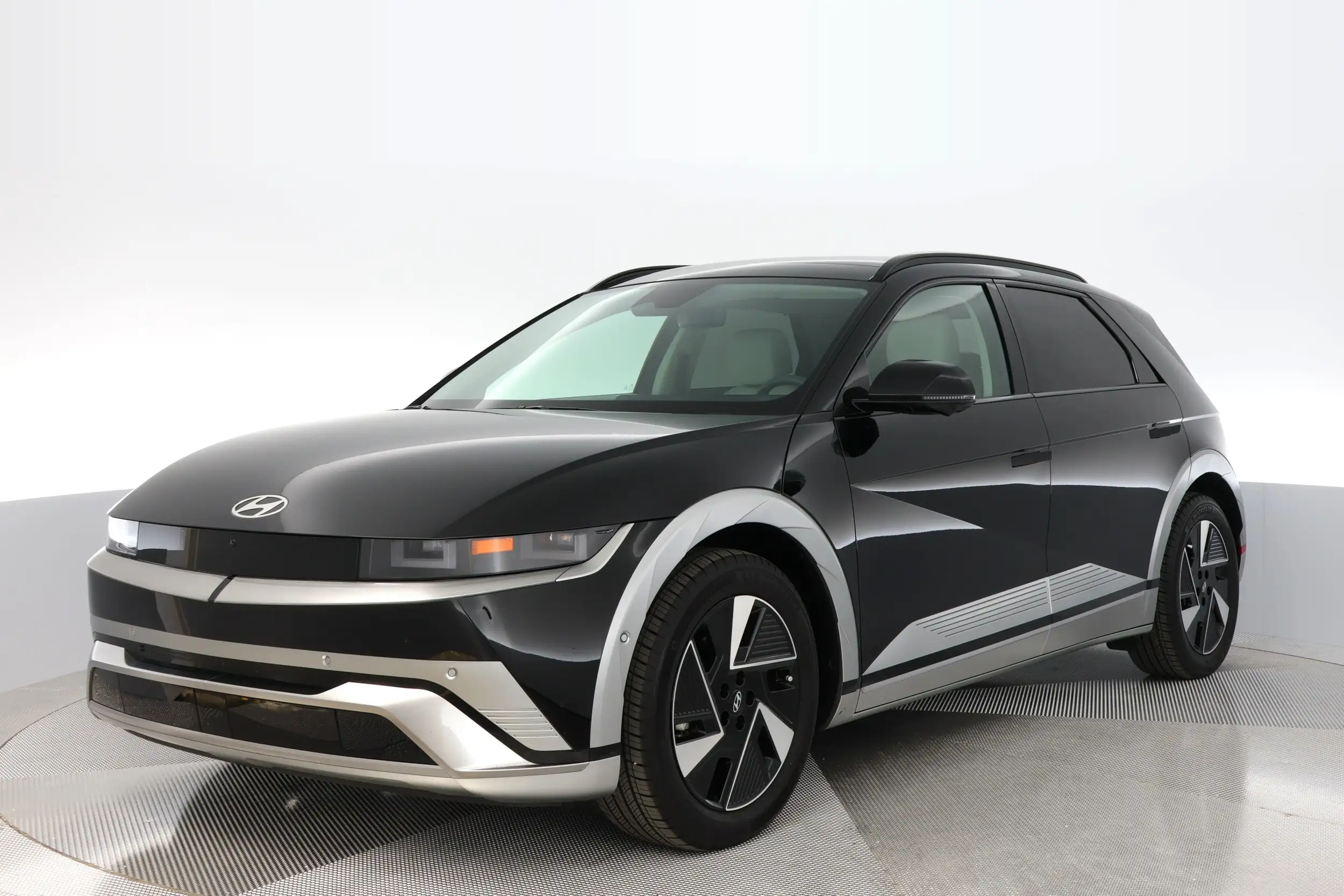 2025 Hyundai Ioniq 5 Limited RWD's photo