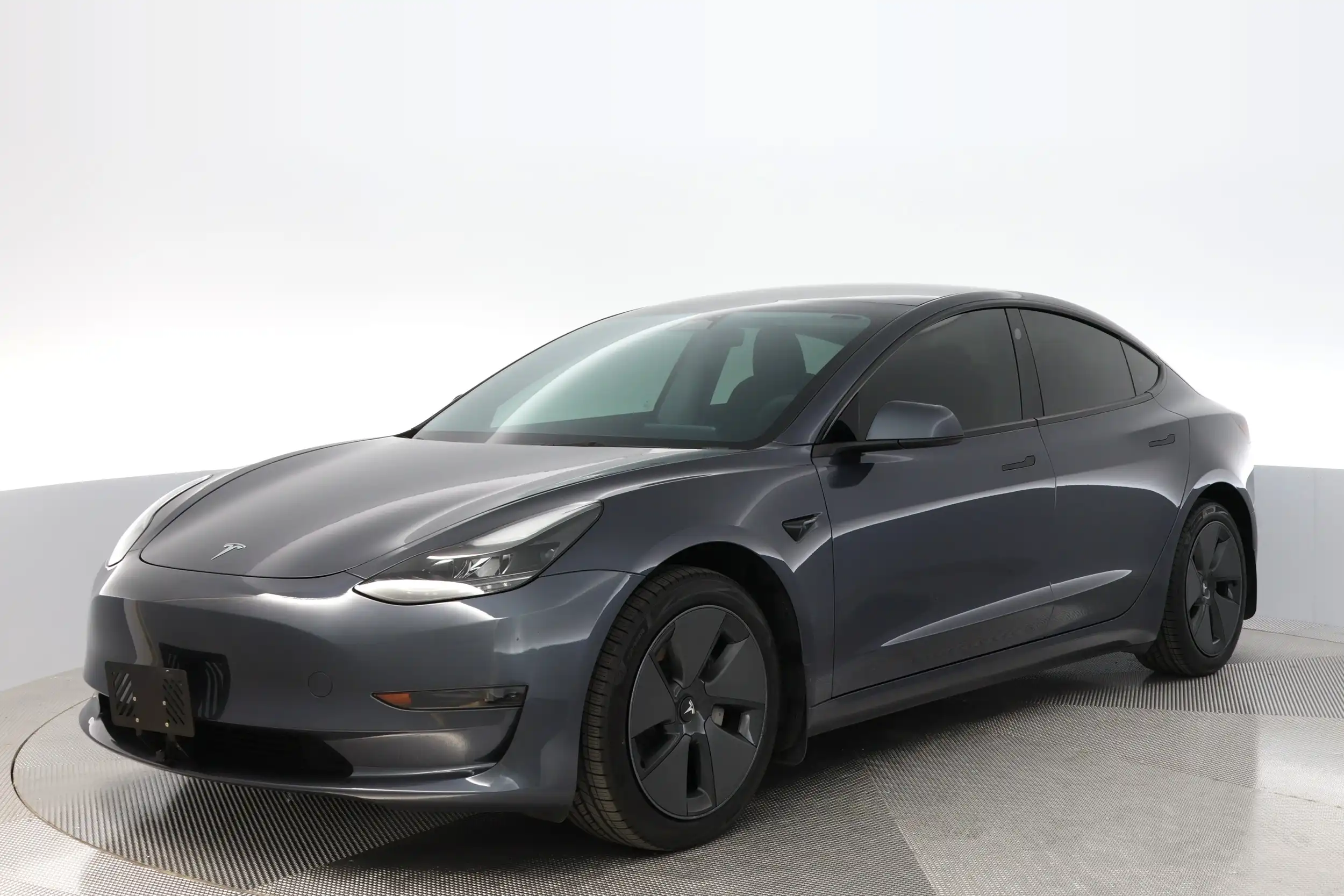 2023 Tesla Model 3 Base's photo