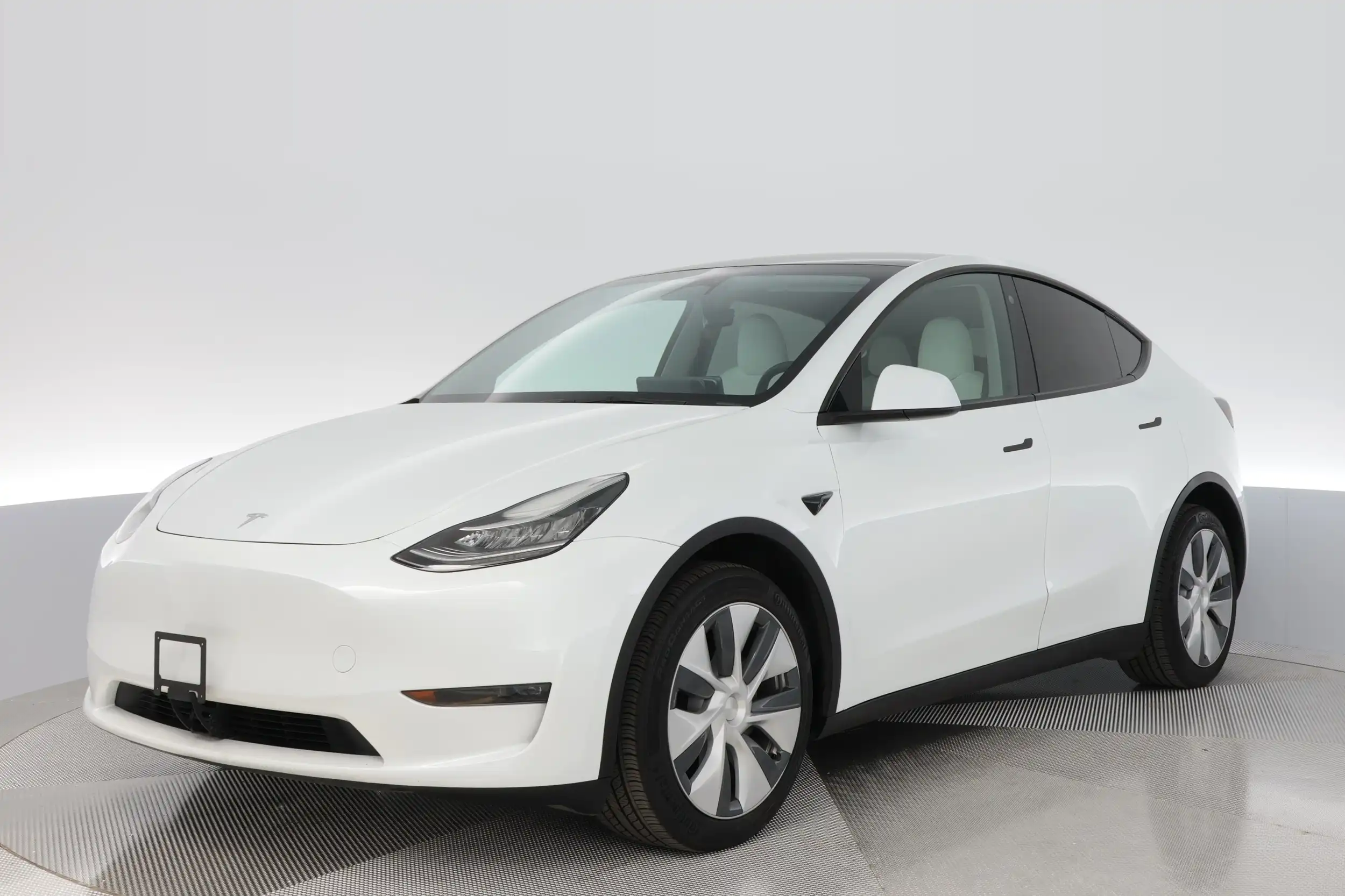 2023 Tesla Model Y Long Range Dual Motor All-Wheel Drive's photo