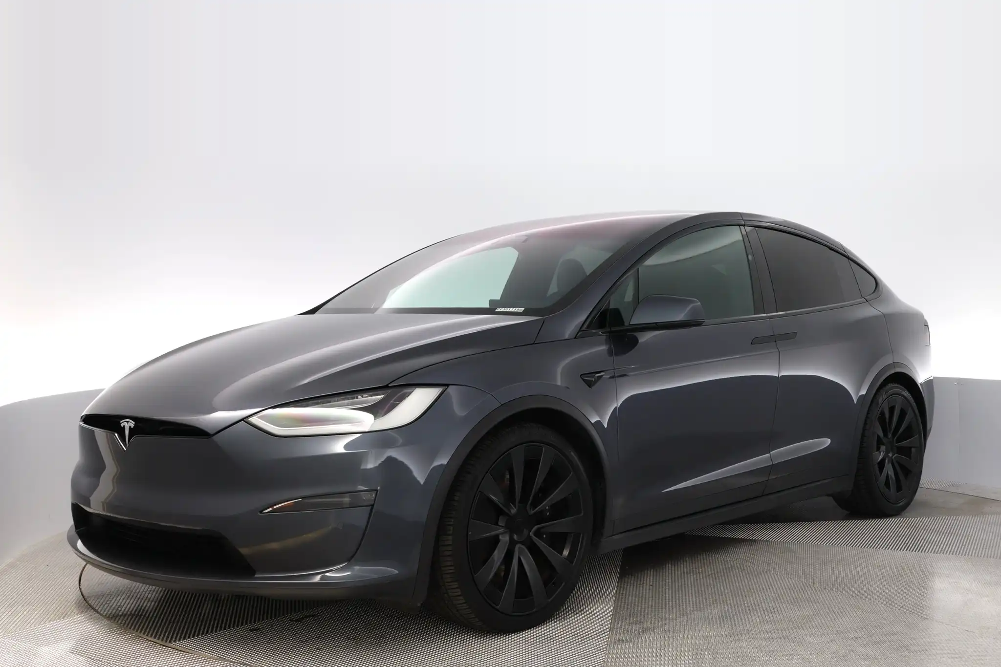 2023 Tesla Model X Base's photo