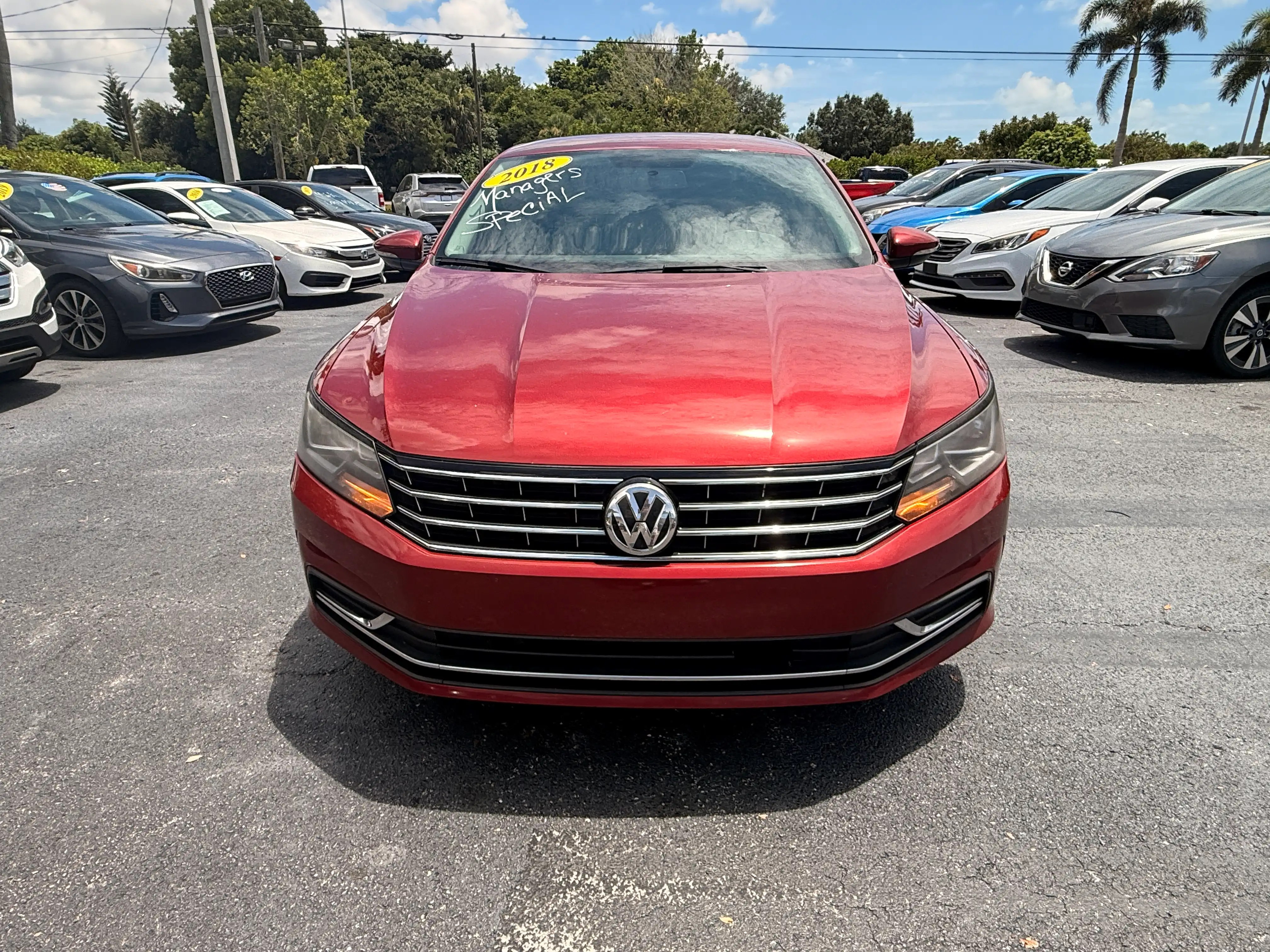2018 Volkswagen Passat 2.0T S Auto's photo