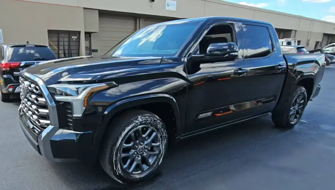 2023 Toyota Tundra Platinum 3.4L CrewMax 5.5' Bed's photo