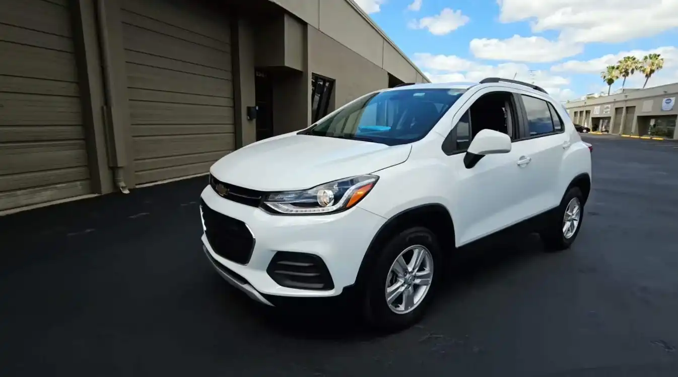 2022 Chevrolet Trax LT AWD's photo