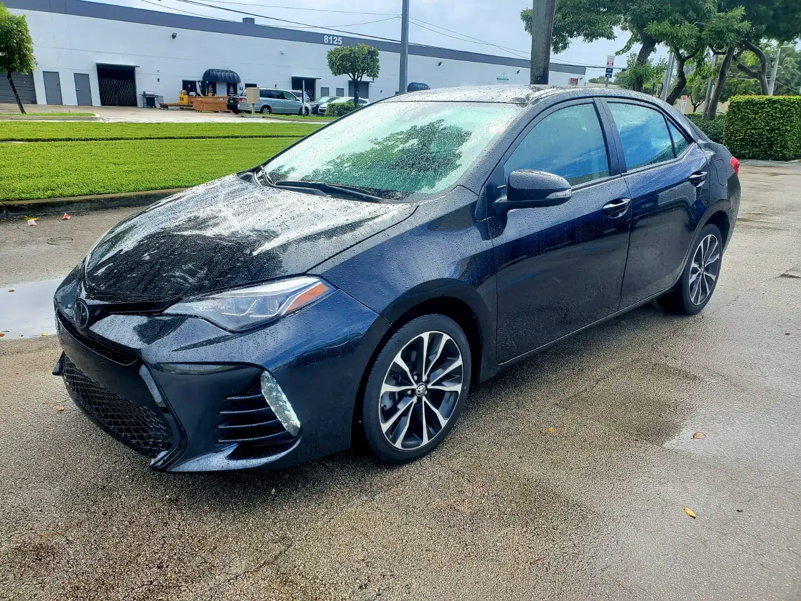 2019 Toyota Corolla SE AT's photo