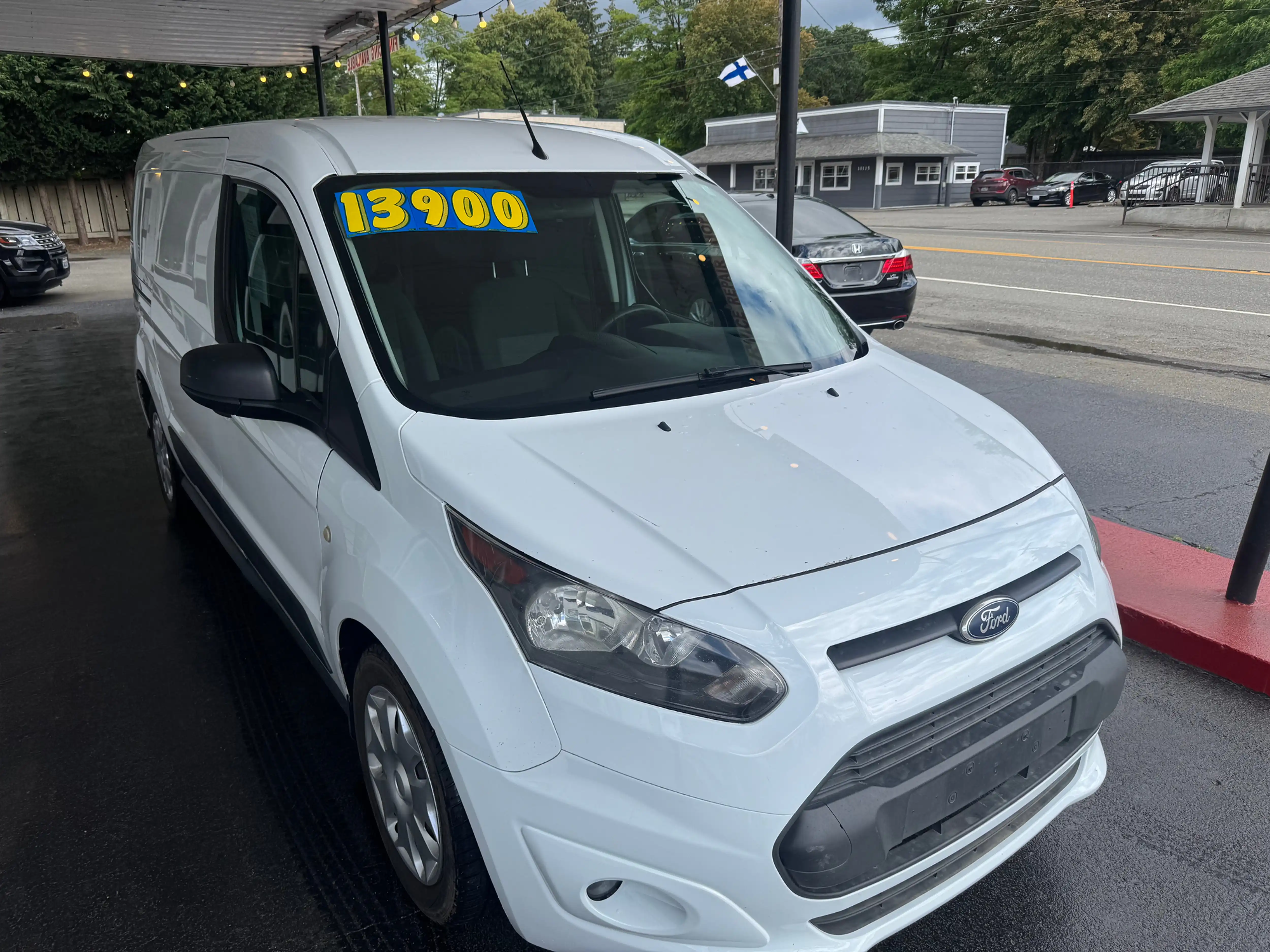 2017 Ford Transit Connect Van XLT LWB (Rear 180 Degree Door)'s photo