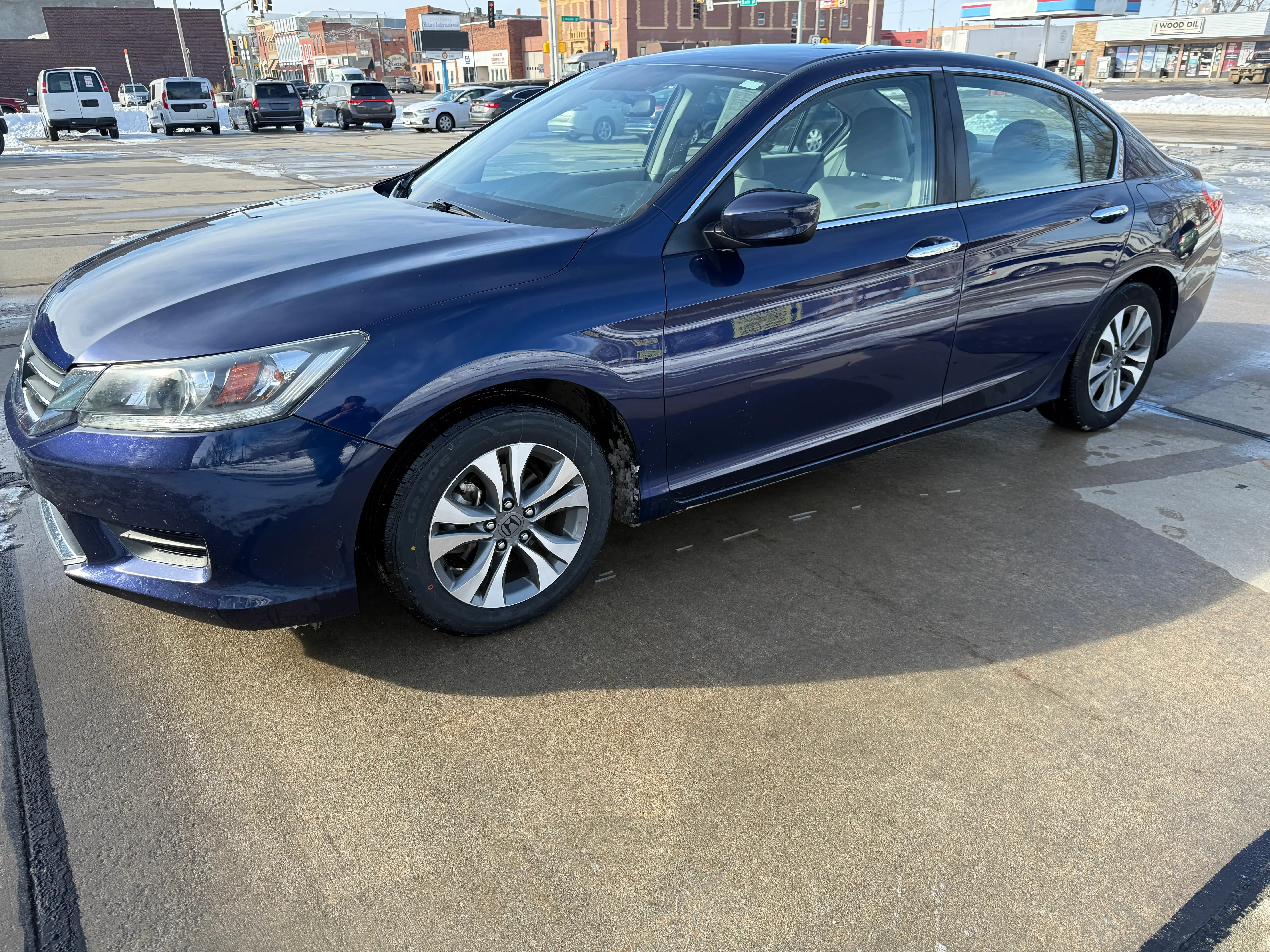 2013 Honda Accord LX Auto's photo