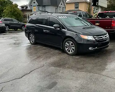2015 Honda Odyssey Touring Elite's photo