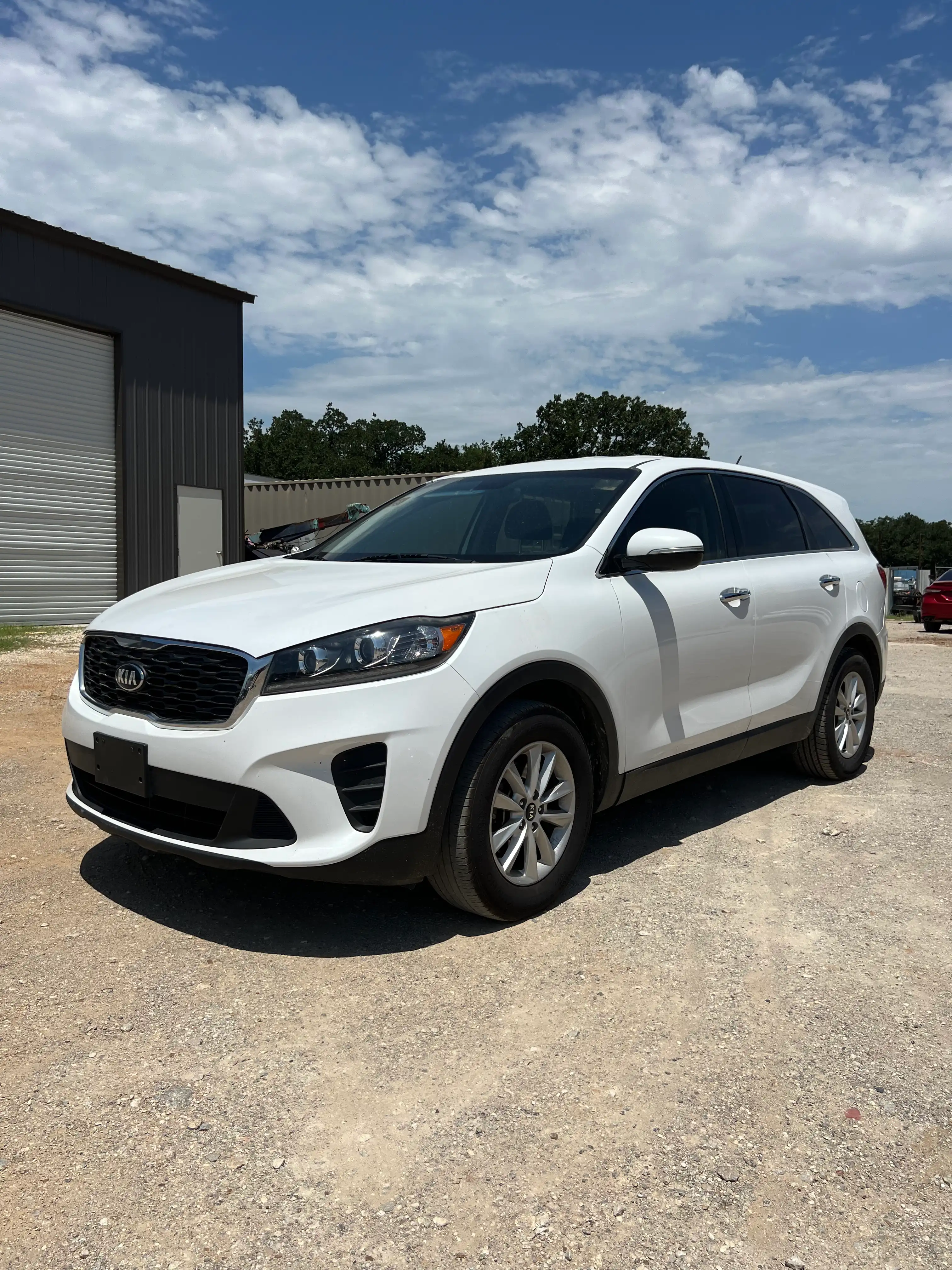 2019 Kia Sorento LX AT's photo