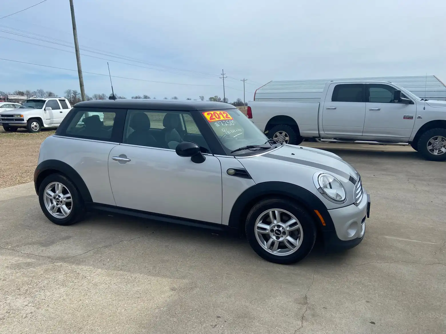 2012 MINI Cooper Base's photo
