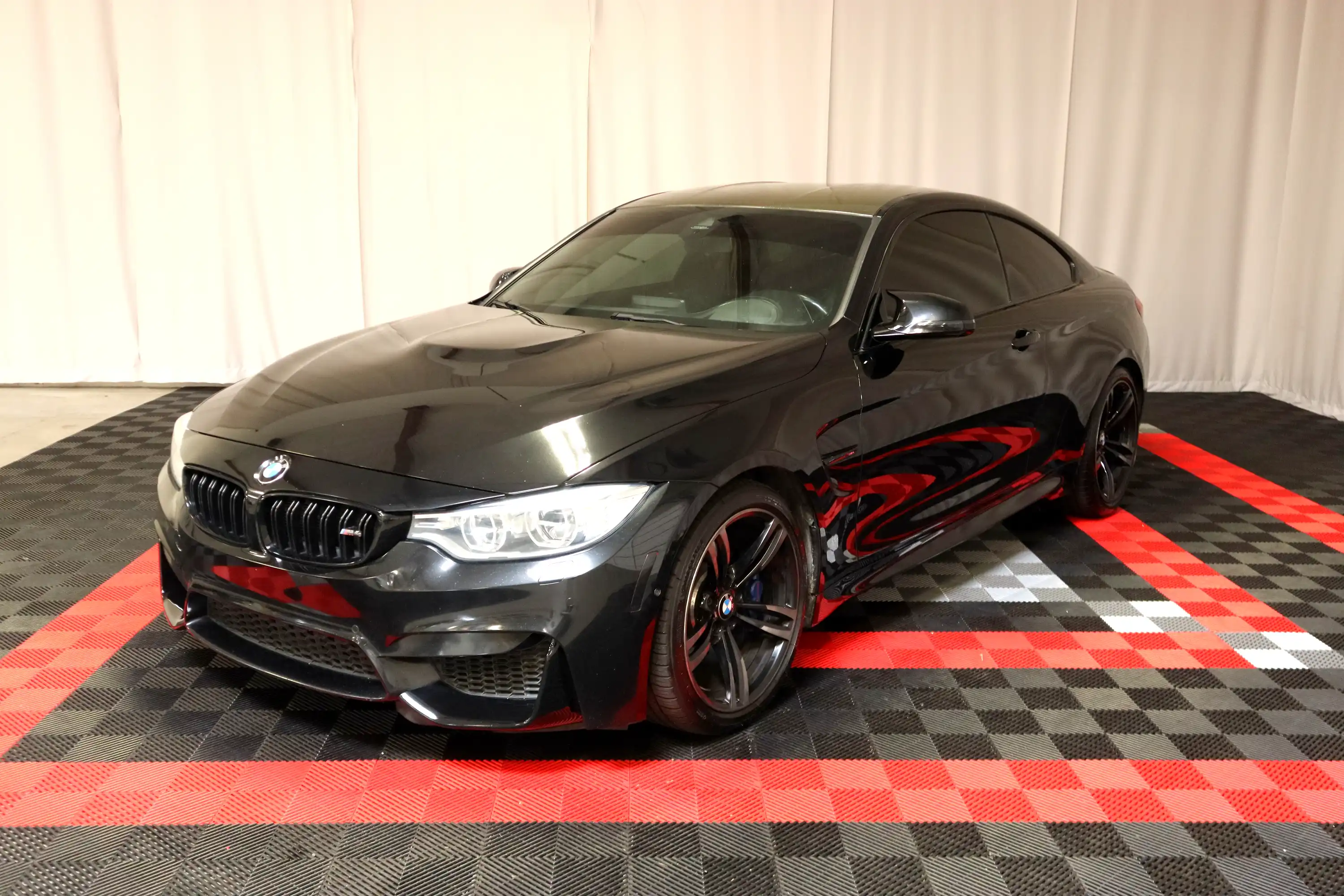 2015 BMW M4 Base's photo