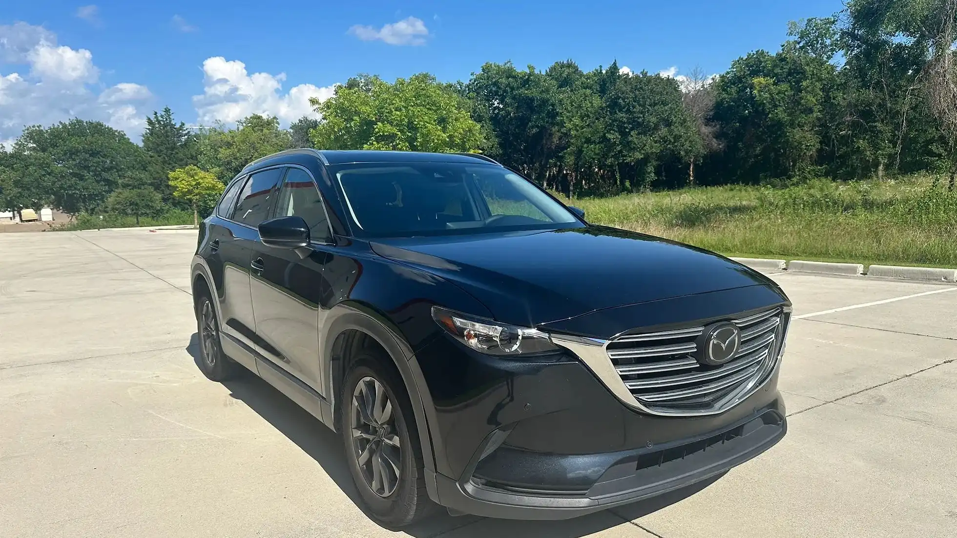 2022 Mazda CX-9 Touring AWD's photo