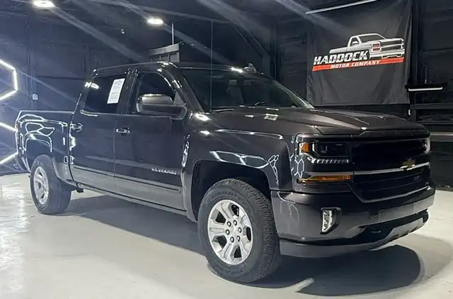 2016 Chevrolet Silverado 1500 LT 4X4 Crew Cab Standard Box's photo