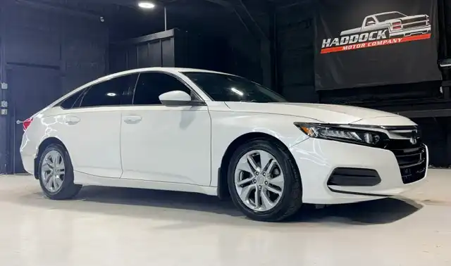 2018 Honda Accord 1.5T LX CVT's photo