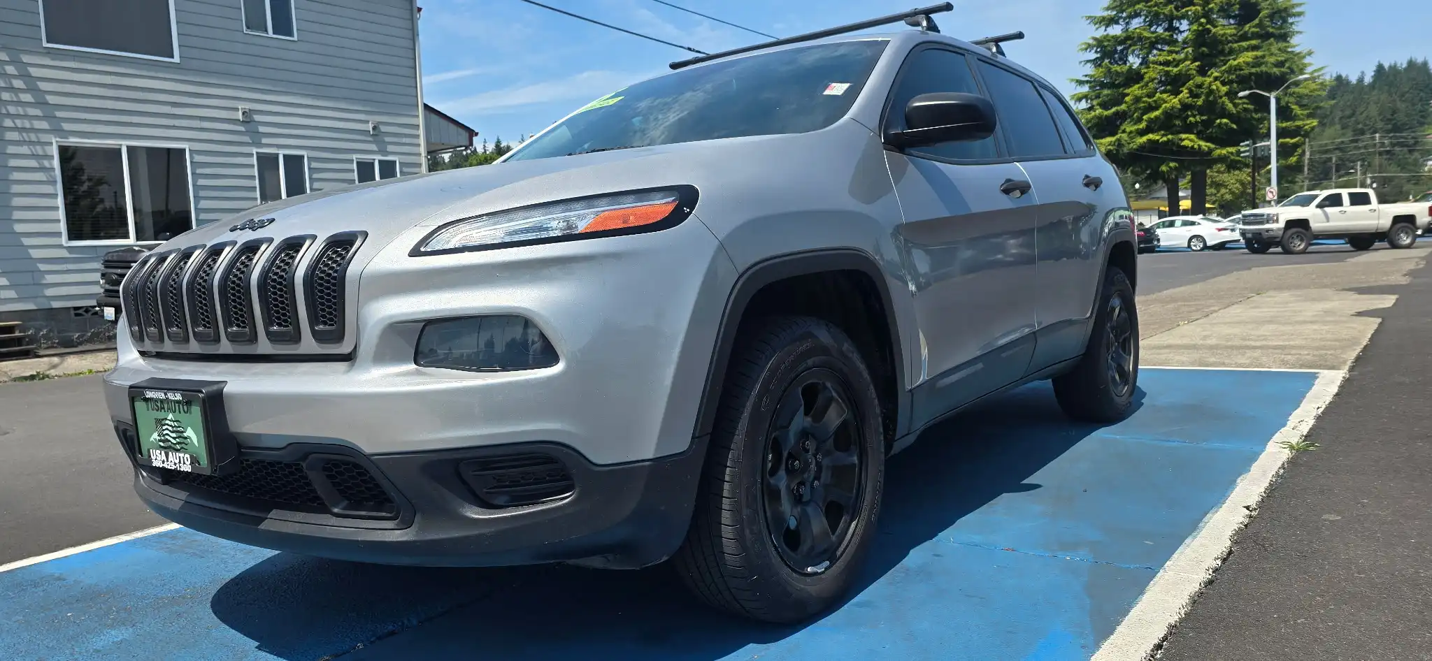 2015 Jeep Cherokee Sport's photo