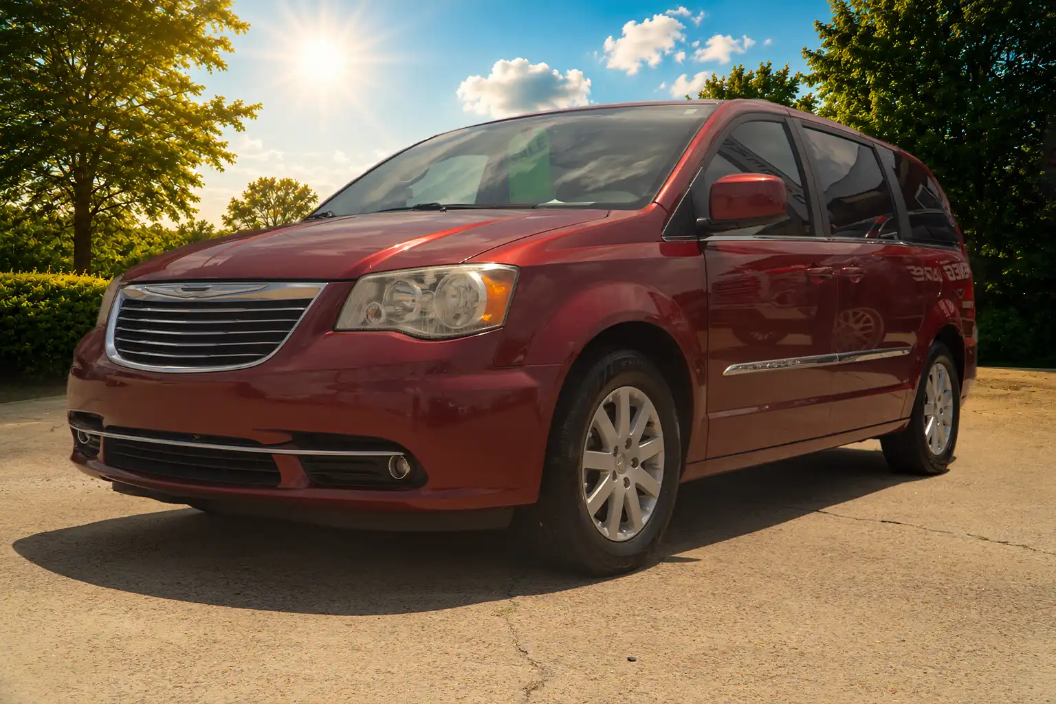 2014 Chrysler Town & Country Touring's photo