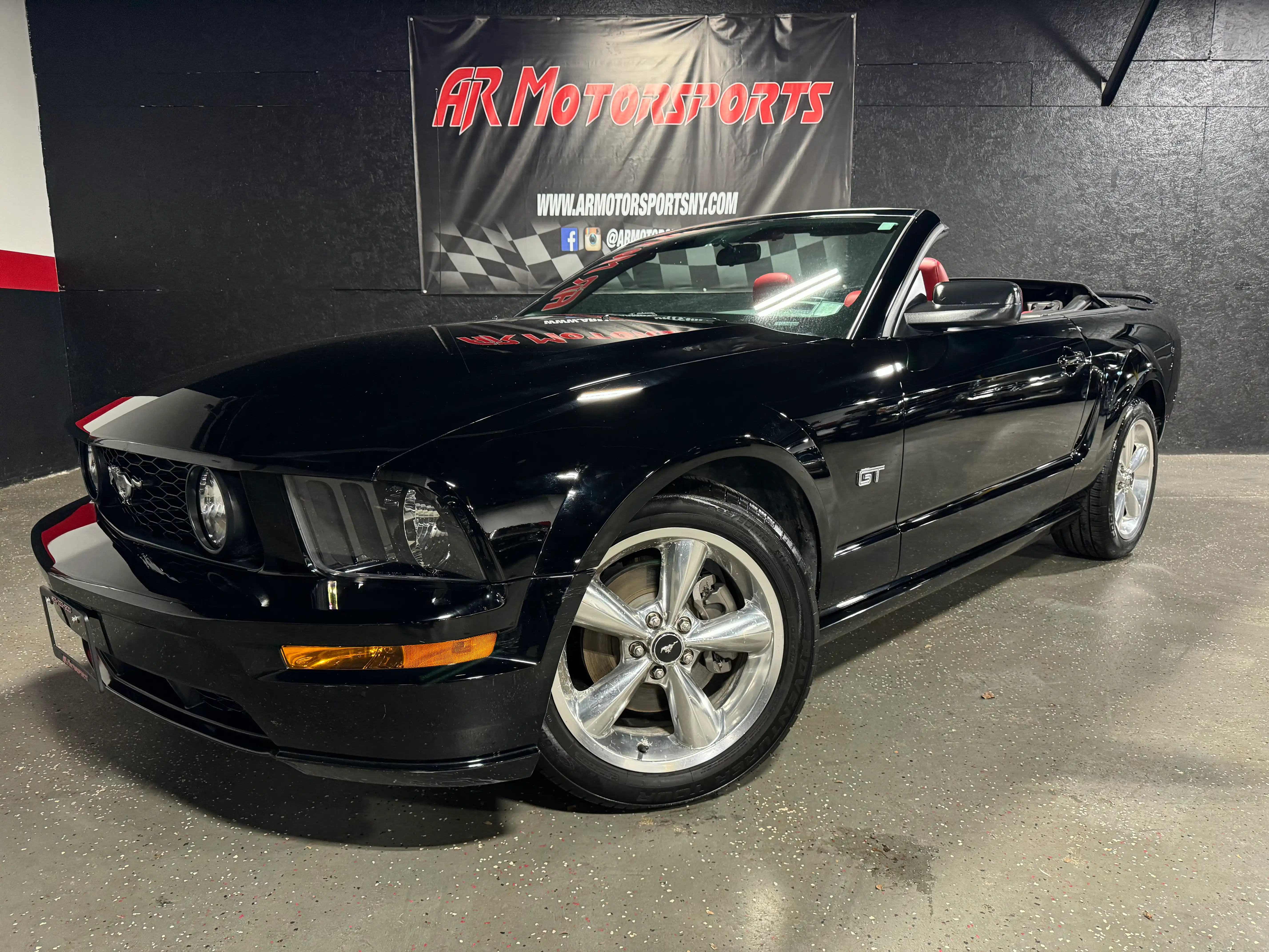 2006 Ford Mustang GT Premium's photo