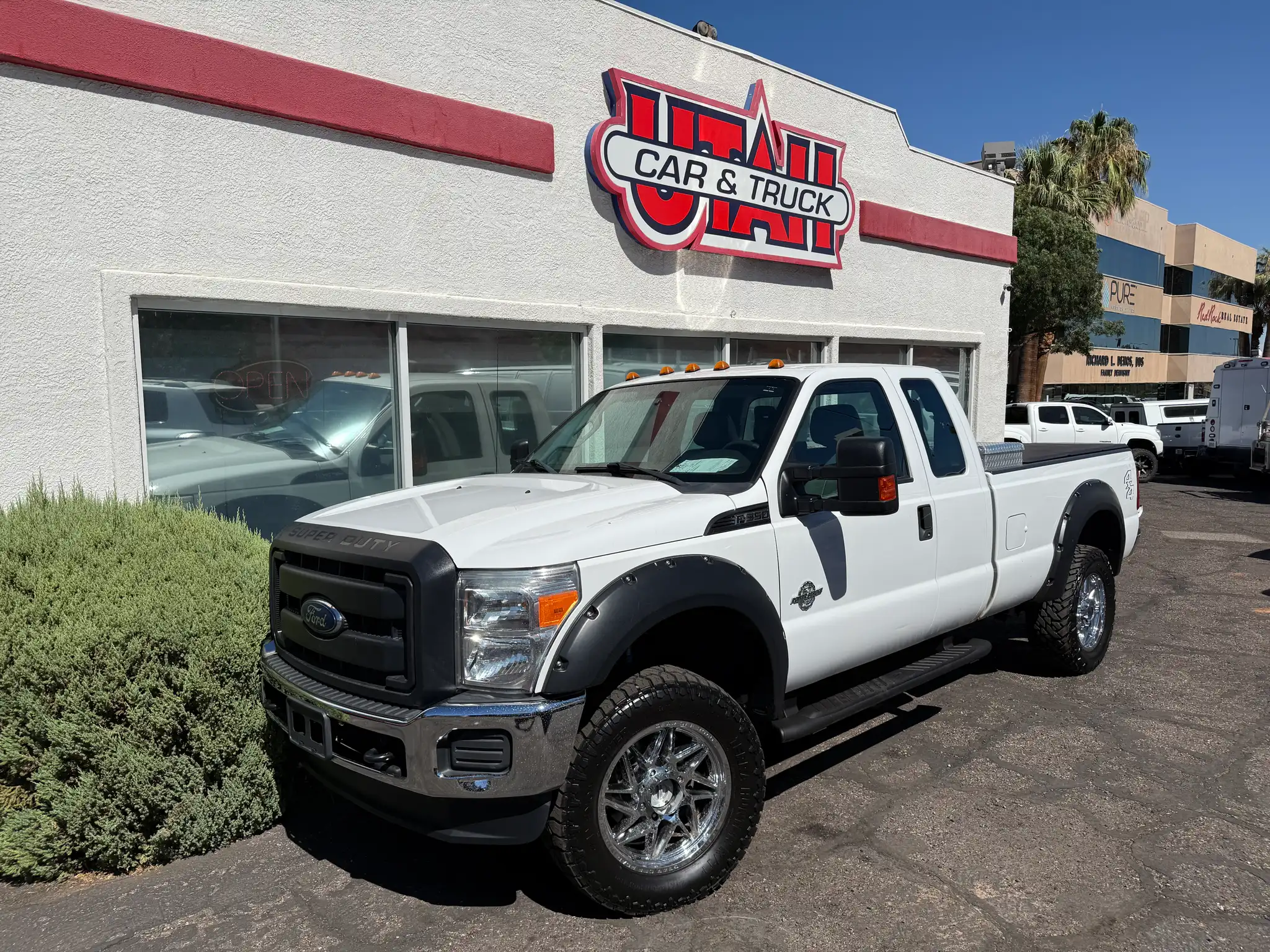 2016 Ford F-350 XL 4x4 SuperCab 6-1/2' Box SRW's photo