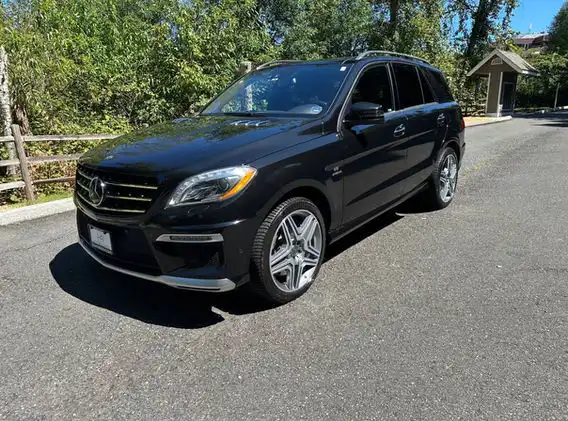 2013 Mercedes-Benz M-Class ML63 AMG 4MATIC's photo