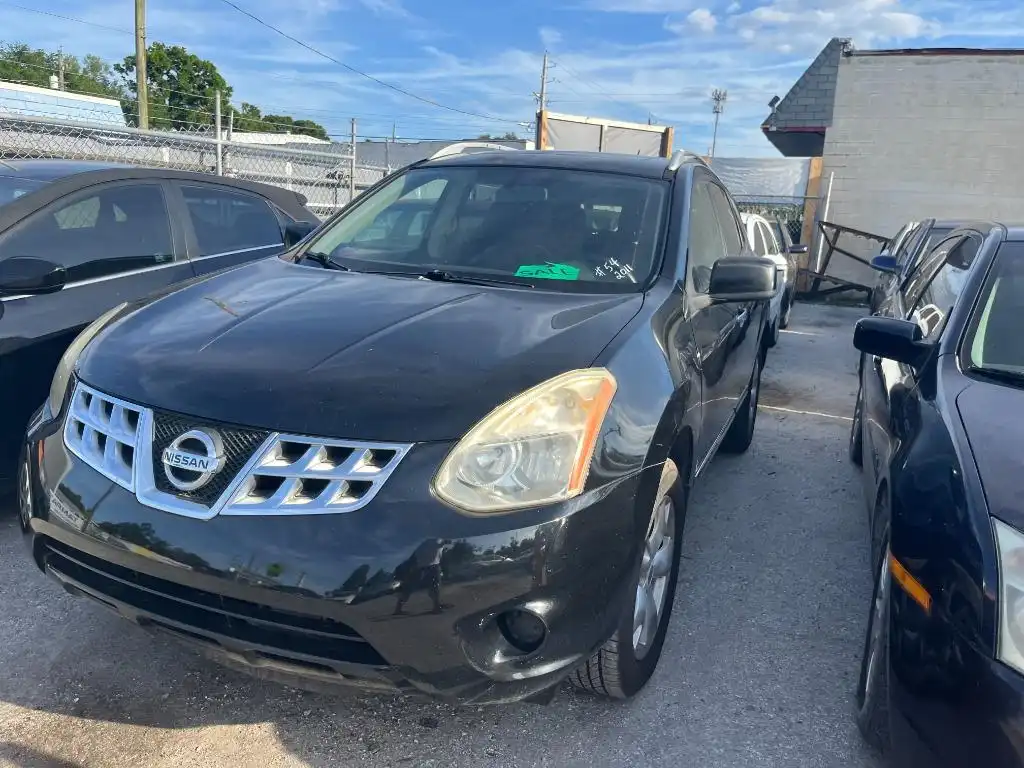 2011 Nissan Rogue SV AWD's photo