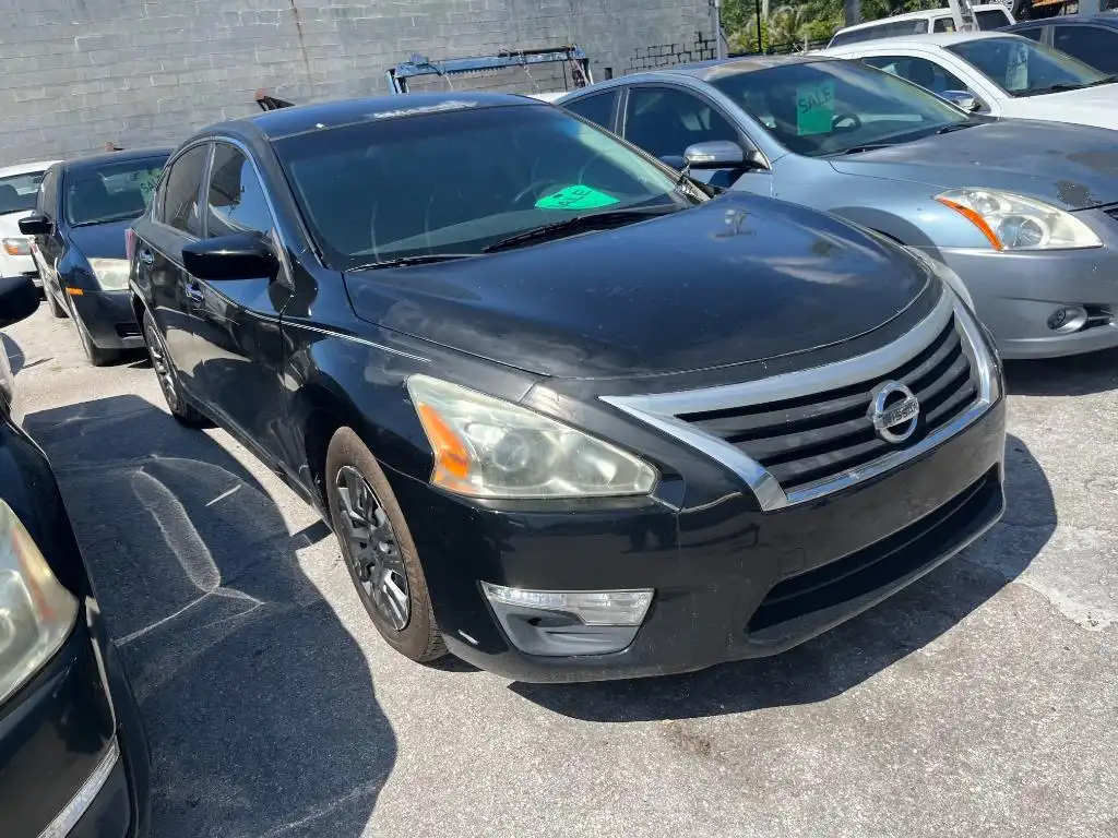 2013 Nissan Altima 2.5 S CVT's photo