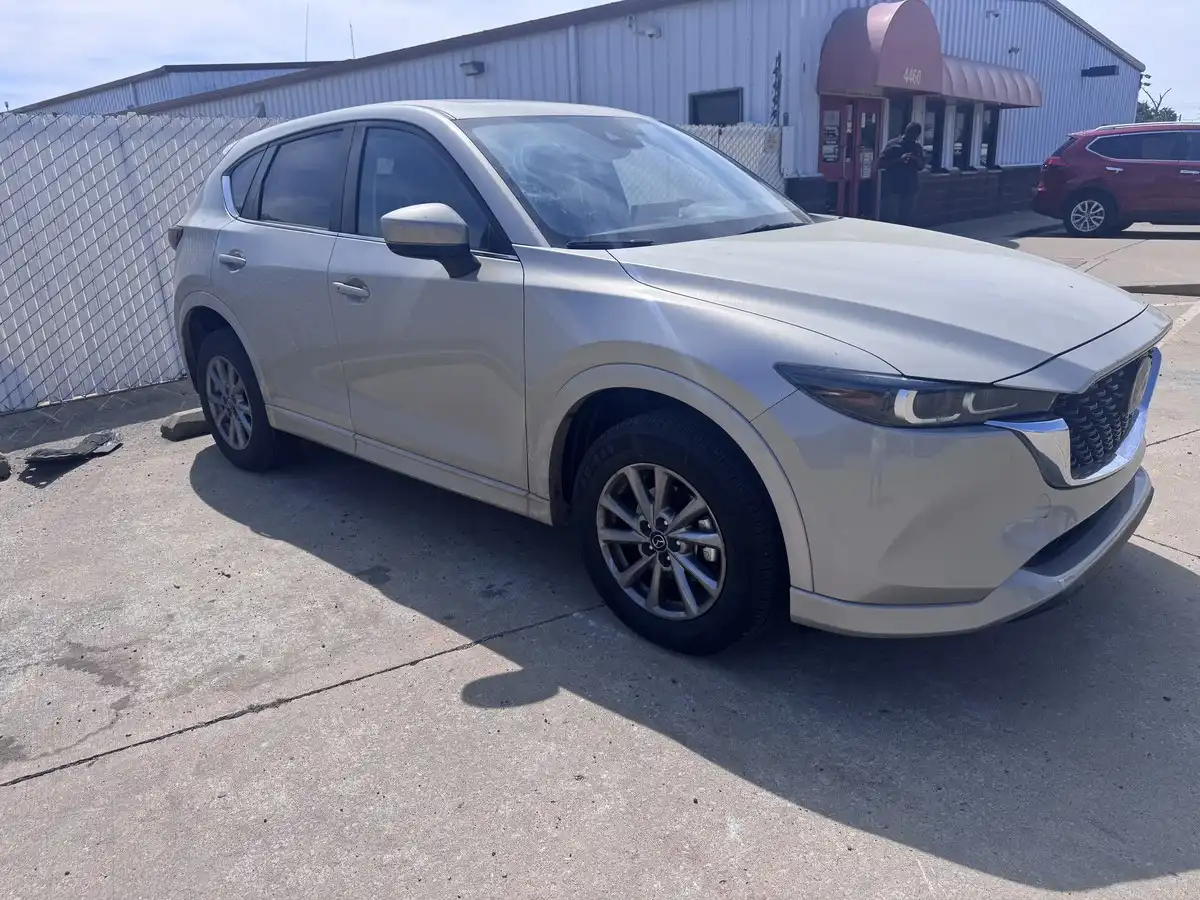 2025 Mazda CX-5 Preferred AWD Auto Package S's photo