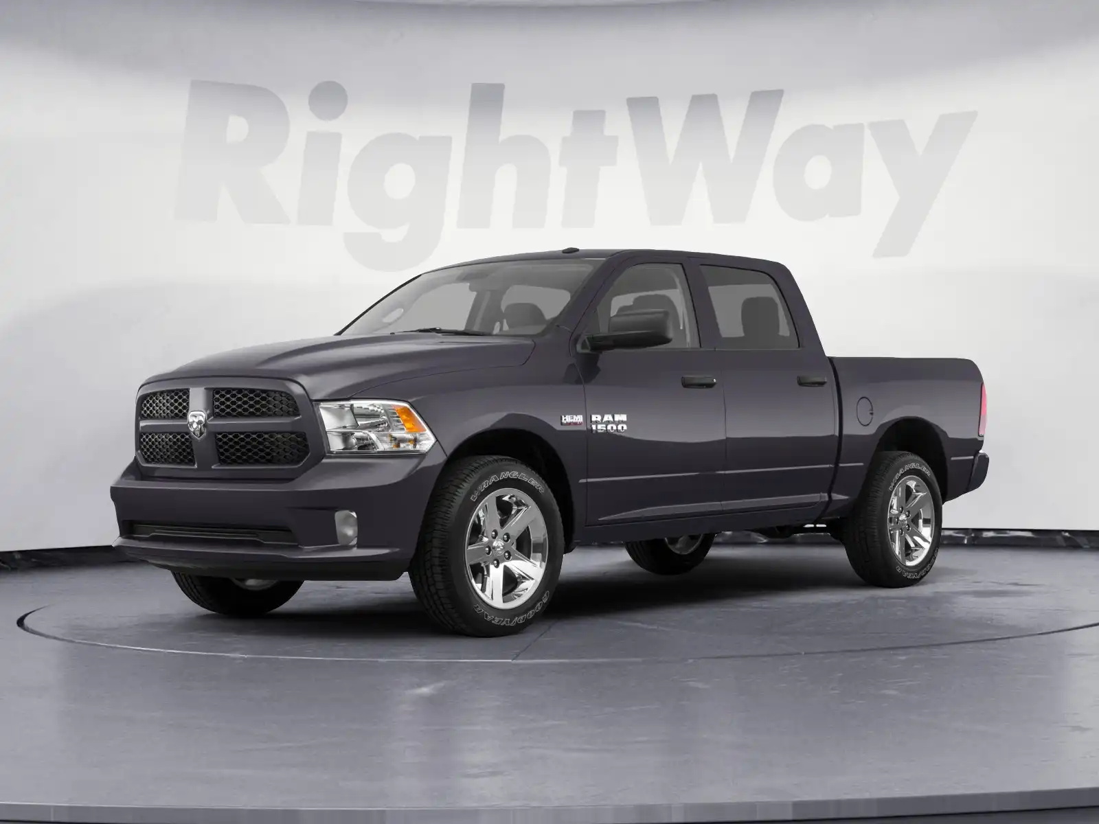 2017 RAM 1500 SLT Crew Cab 4x4 5'7" Box's photo