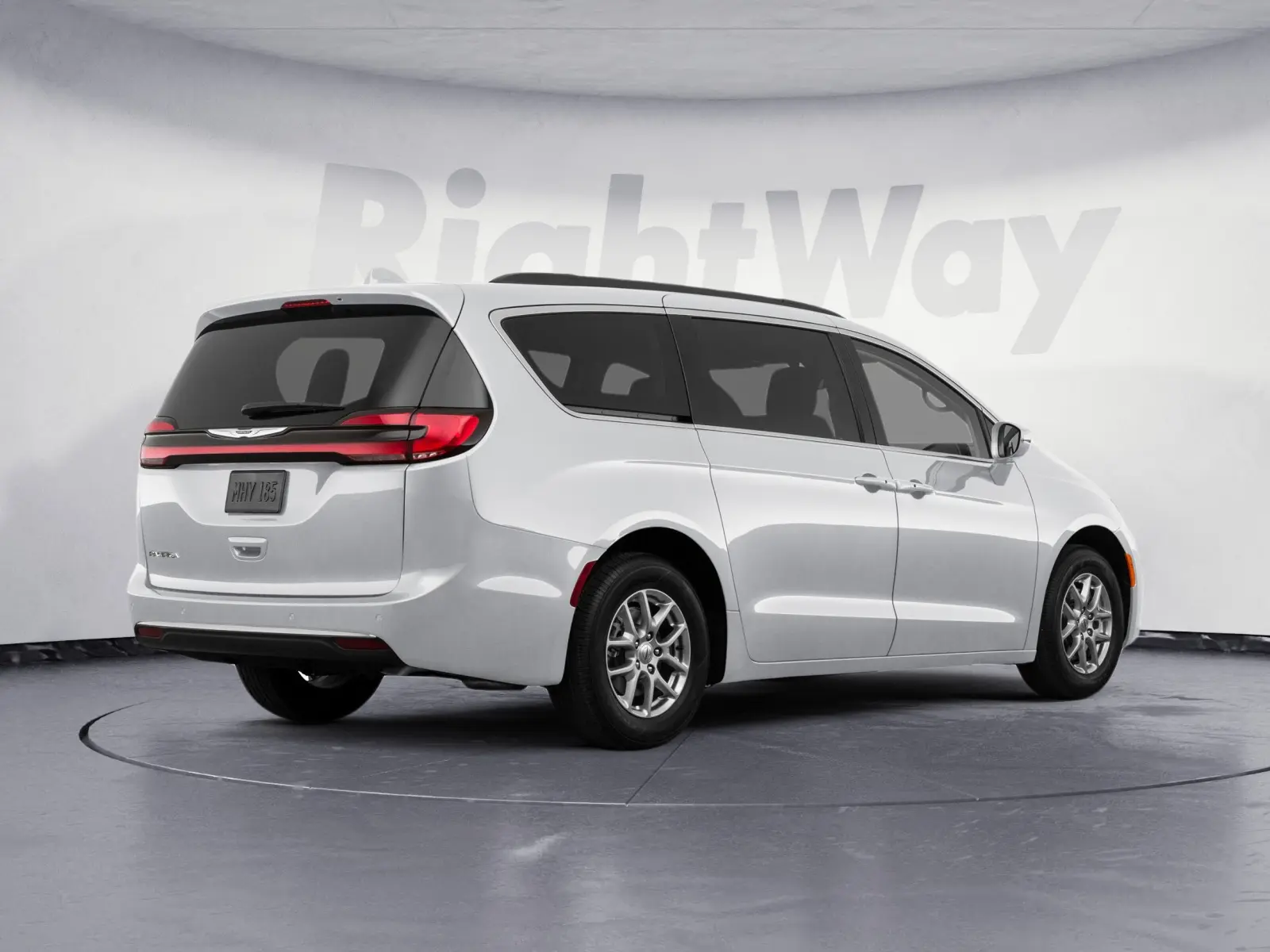 2022 Chrysler Pacifica Touring L photo 3